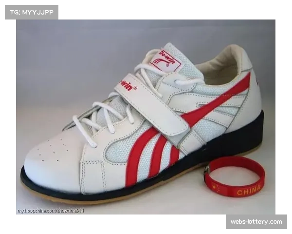 举重进入中学体育教材：争议中的力量美学教育